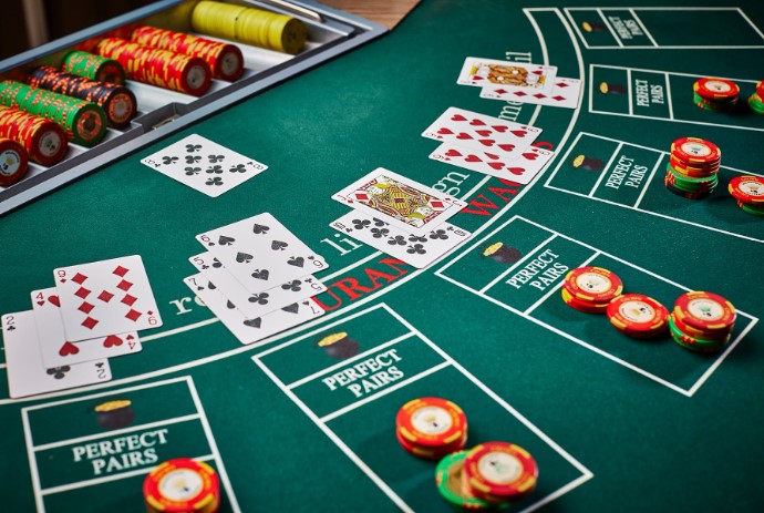 Luật chơi blackjack cơ bản cho cược thủ